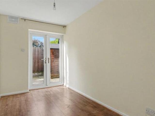 Maisonette for rent in Olton, West Midlands