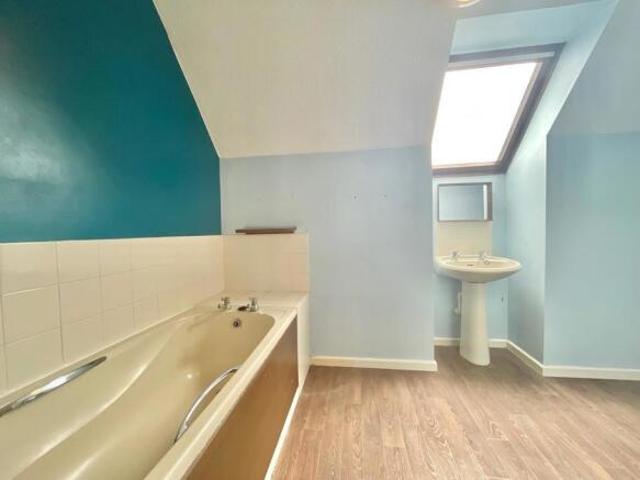 Maisonette for rent in Fenny Stratford, Milton Keynes
