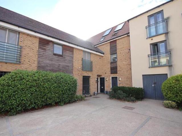 Maisonette for rent in Arbury, Cambridgeshire