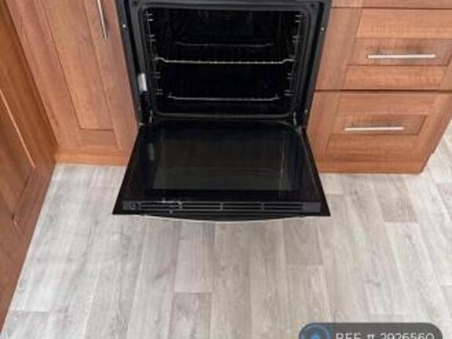 Maisonette for rent in Midway, Kent