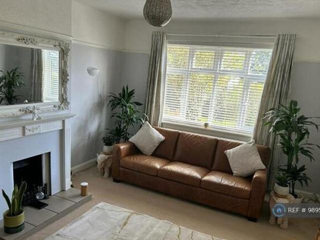 House for rent in Hillview, Surrey