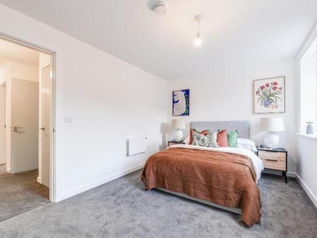 Maisonette for rent in The Haulgh, Lee Bank