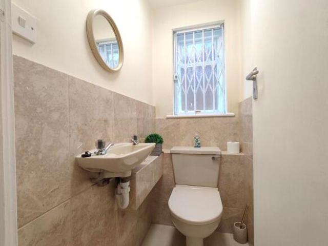 Maisonette for rent in Greater London