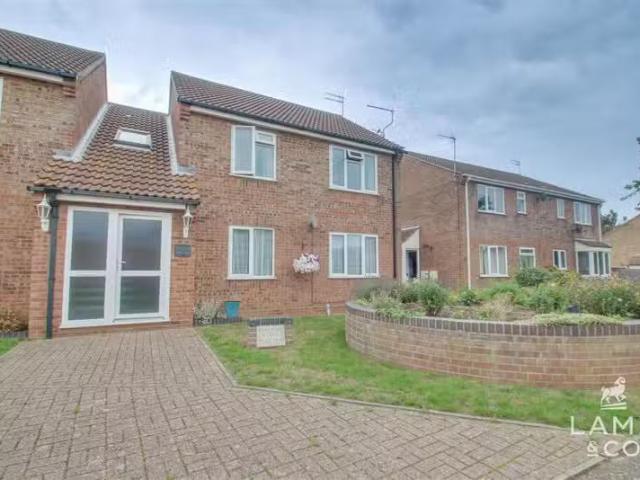 House for rent in Colebrook Village, Mount Wise