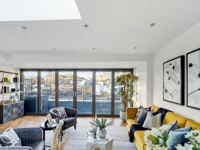 House for sale in Lyons, Greater London
