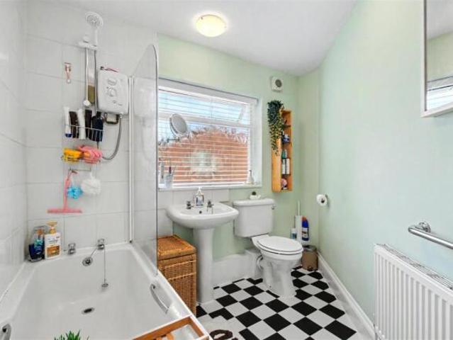 Maisonette for rent