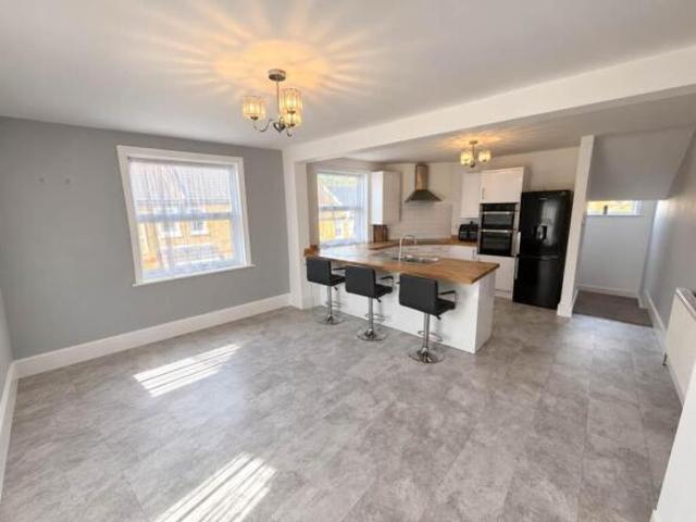 Maisonette for rent in The Bridge, Kent