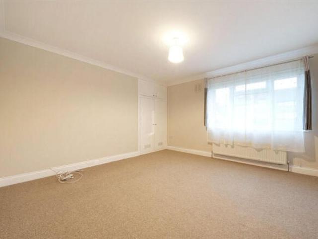 Maisonette for rent in West Wickham, Greater London