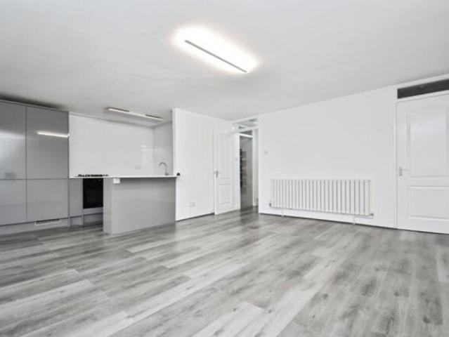 Maisonette for rent
