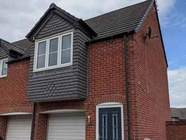 House for rent in Froggatt, East Midlands
