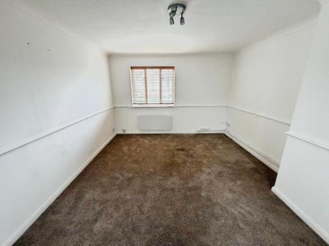 Maisonette for rent