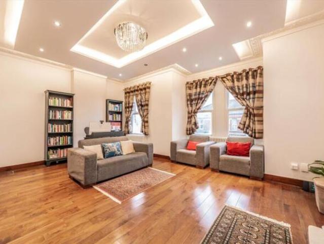 Maisonette for rent in Tooting Graveney, Isle Of Man