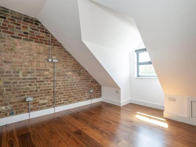 Maisonette for rent