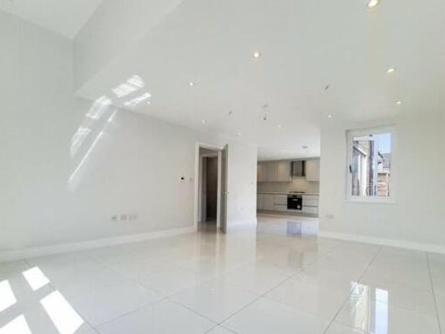 House for rent in Lyons, Greater London