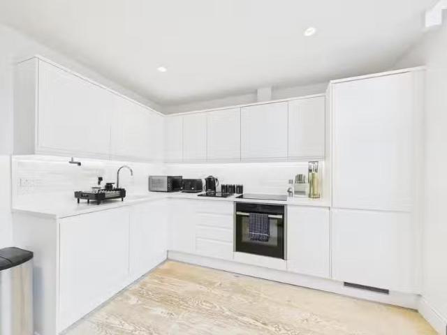 House for rent in Fishersgate, West Sussex