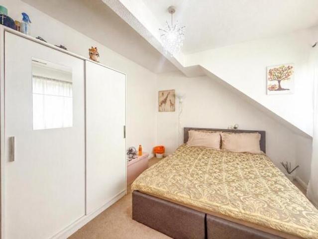 Maisonette for rent in North Watford, Hertfordshire