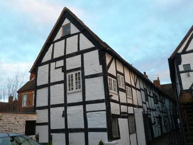 House for rent in Alderminster, Warwickshire