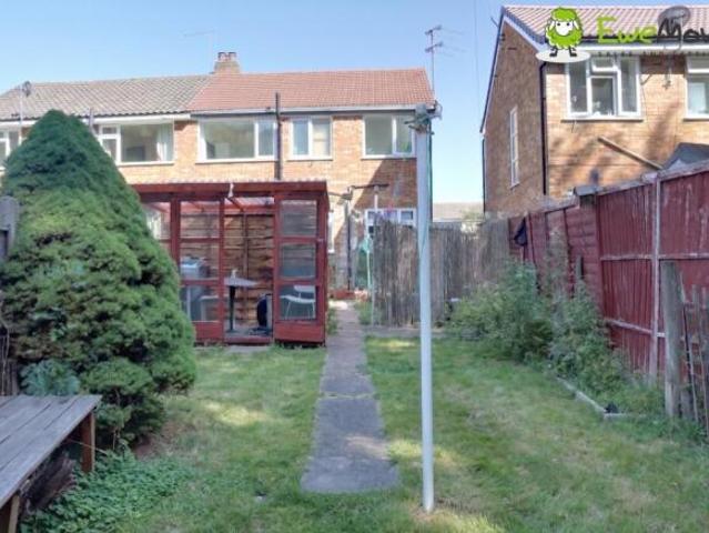 Maisonette for rent in Luton