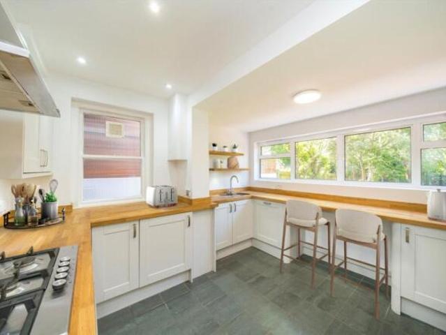 Maisonette for rent in Putney, Greater London