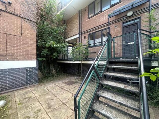 Maisonette for rent