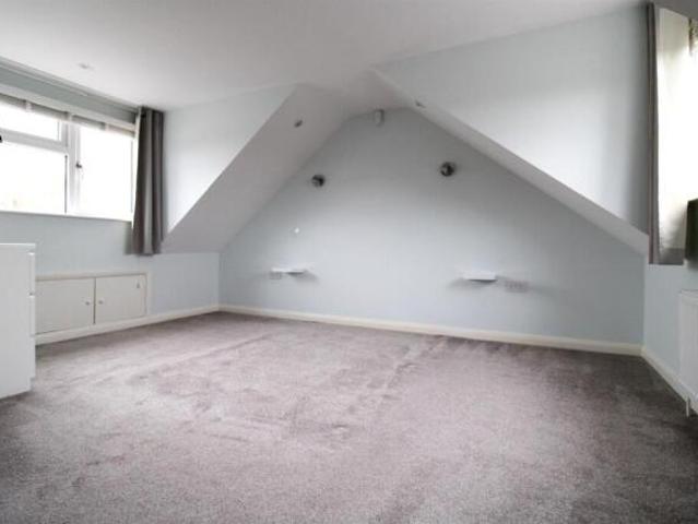 Maisonette for rent in Chesterton, Arbury