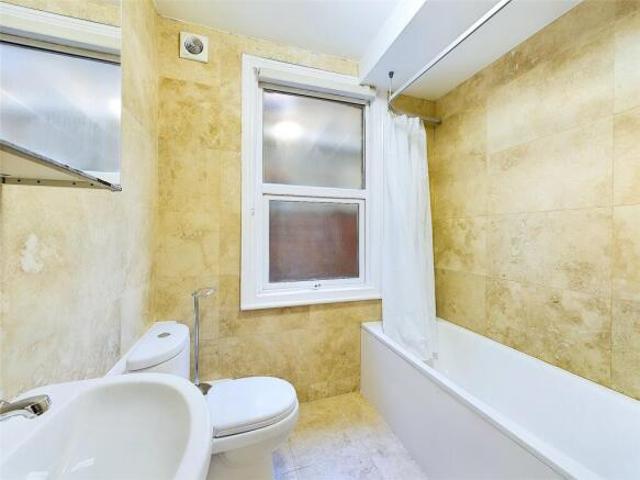 Maisonette for rent in St Margarets, Greater London