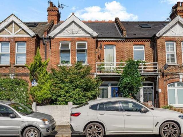 Maisonette for rent in Wimbledon, Greater London
