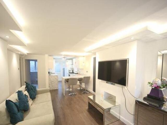 House for rent in Lyons, Greater London
