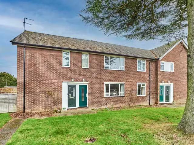 House for rent in Five Acres, Hertfordshire
