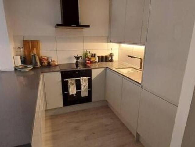 Maisonette for rent in Cat Hill