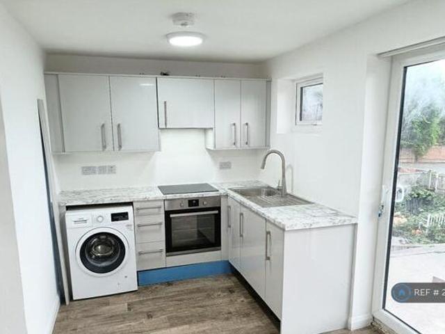 House for rent in Pinfold, Leicestershire