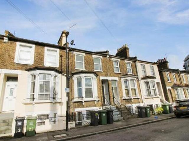 House for rent in Lyons, Greater London