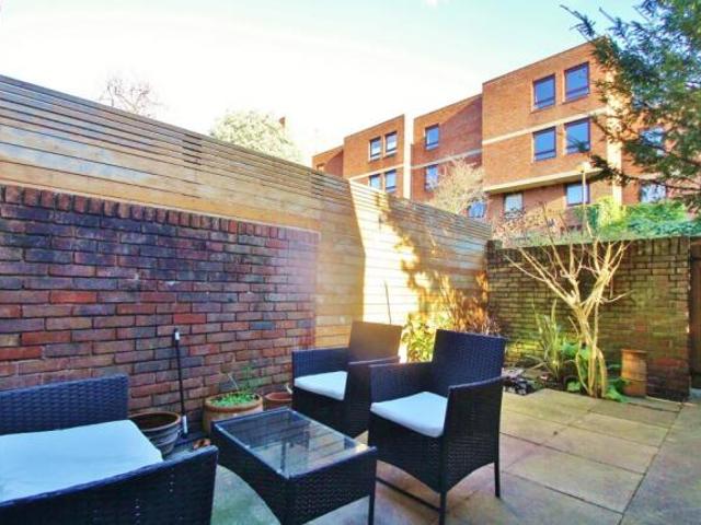 Maisonette for rent in Brook Green, Greater London