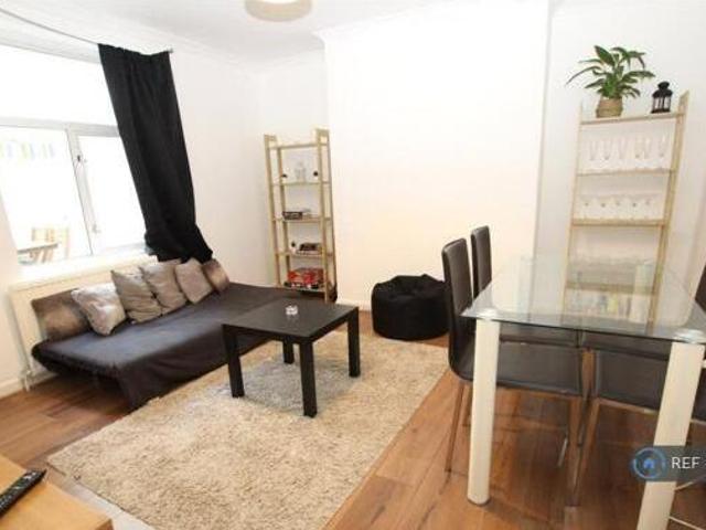 House for rent in Lyons, Greater London