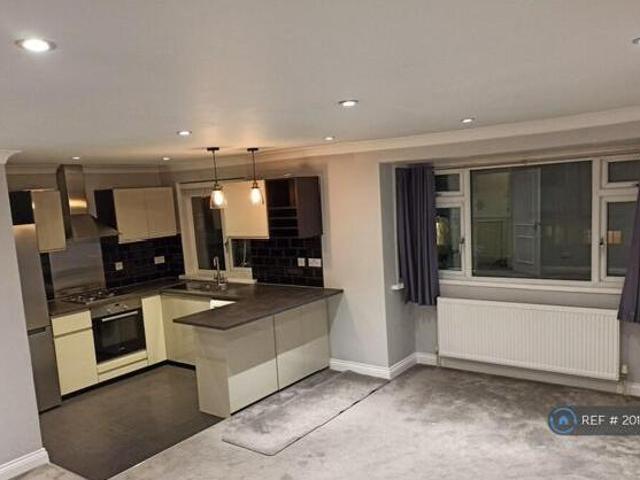 House for rent in Lyons, Greater London