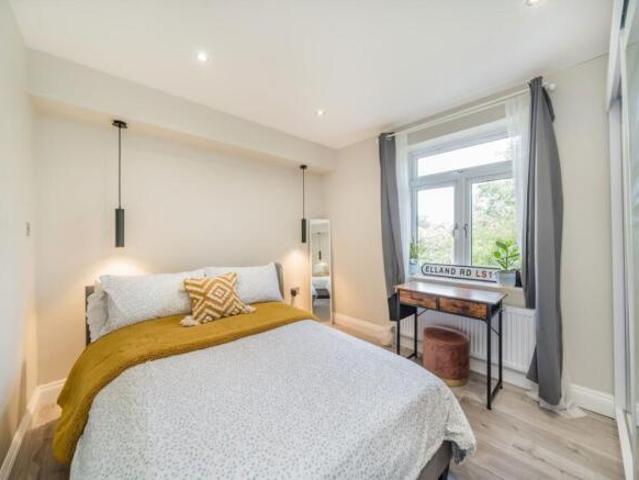 Maisonette for rent in Tooting, Greater London