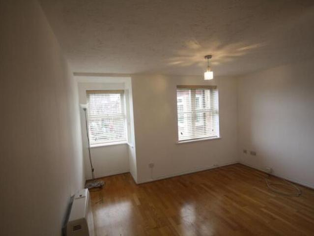 Maisonette for rent in Slough