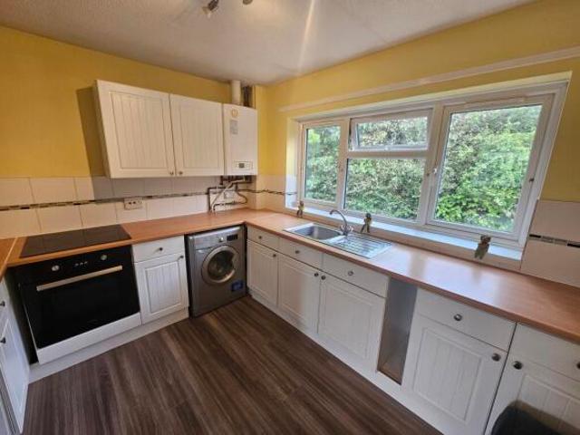 Property for rent in Lillington, Green Close