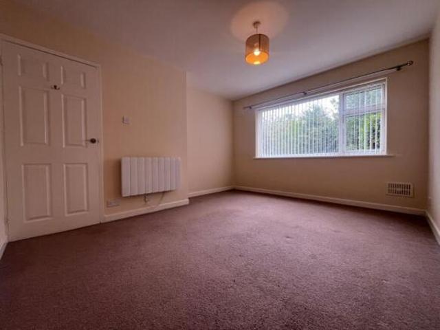 Maisonette for rent in Elmdon, West Midlands