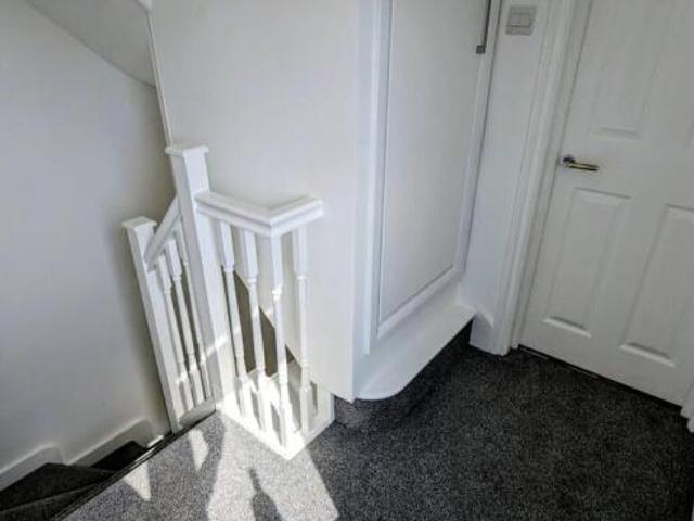 Maisonette for rent in Cat Hill