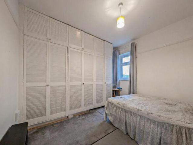 Maisonette for rent in Furzedown, Greater London