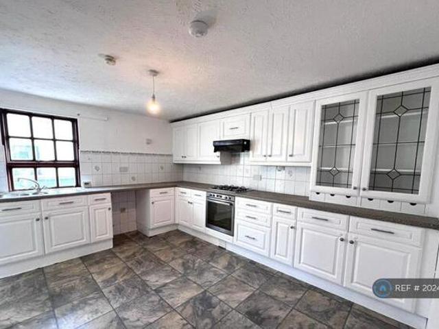 House for rent in Lyons, Greater London