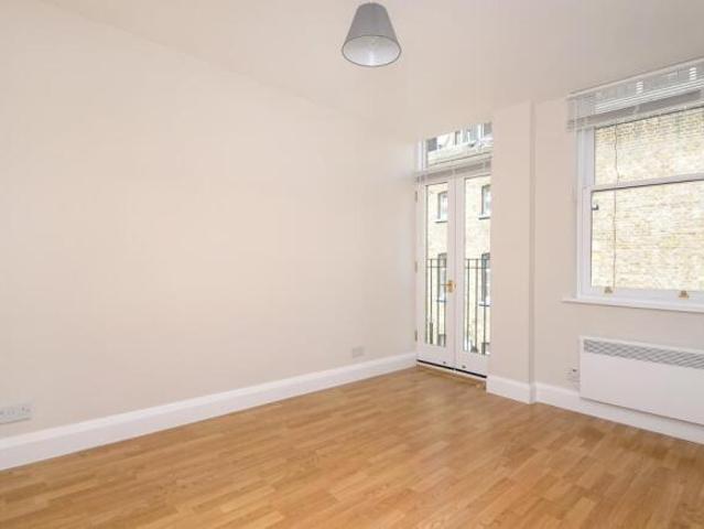 Maisonette for rent