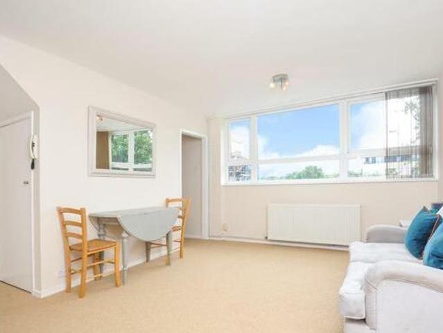 House for rent in Deepcut, Surrey