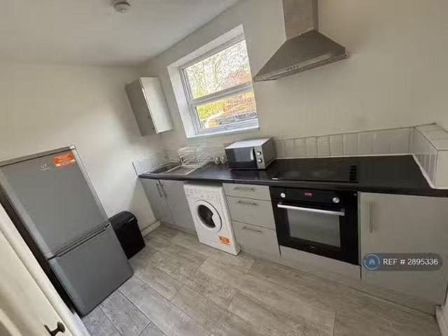 House for rent in Stivichall, West Midlands