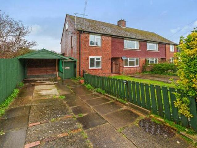 House for rent in Surrey
