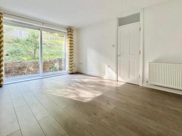 Maisonette for rent in Kent, England