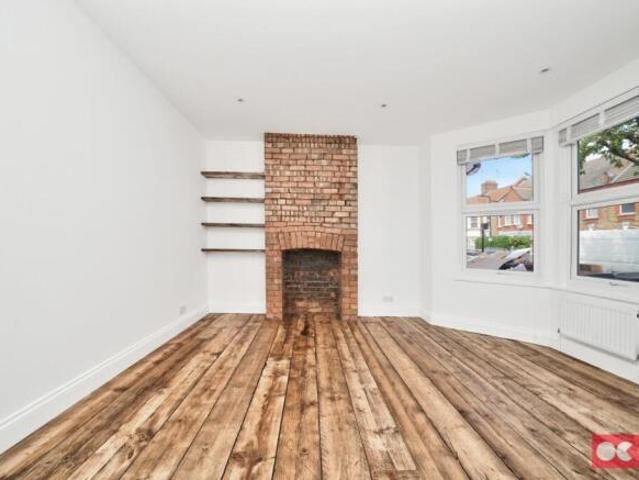 Maisonette for rent in Harringay, Greater London