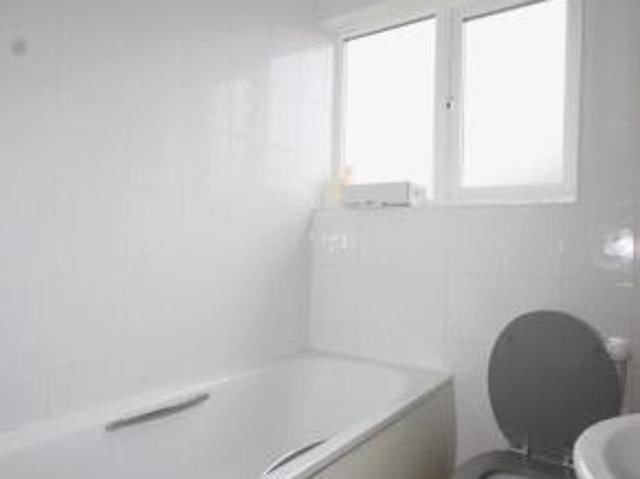 Maisonette for rent in Orpington, Greater London