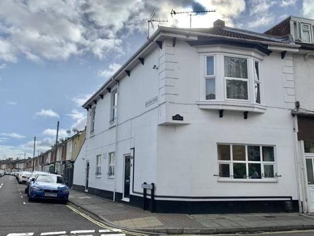 House for rent in Hampshire